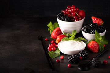 fresh berries with mint and homemade sour cream