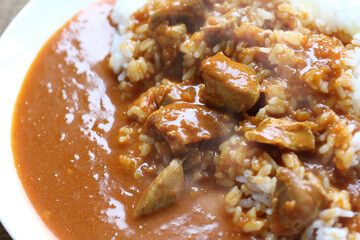 出来たてのほんわか湯気の上がるカレーライス