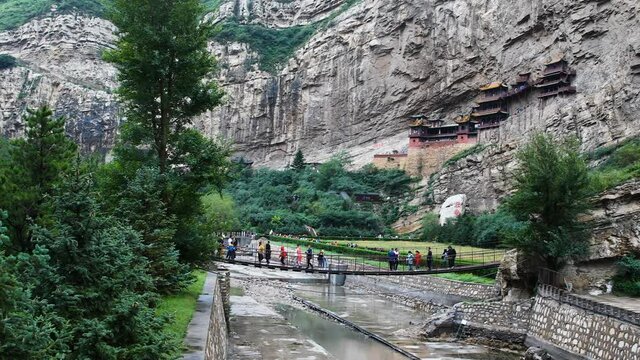 Xuankong or Hanging Temple on cliff, valley & bridges at Mount Heng in Hunyuan, Datong, Shanxi, China. Over 1500 years old, mixing Buddhism, Taoism & Confucianism. 