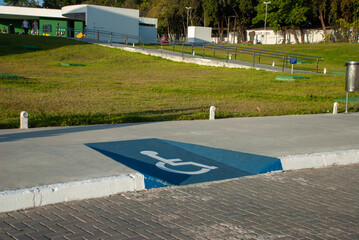 Sidewalk wheelchair ramp