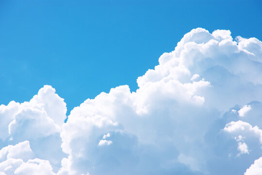 入道雲」の写真素材 | 240,427件の無料イラスト画像 | Adobe Stock