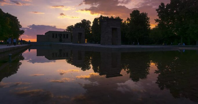 Timelapse of sunset at the ancient Egyptian temple ofDebod located it Madrid, Spain.