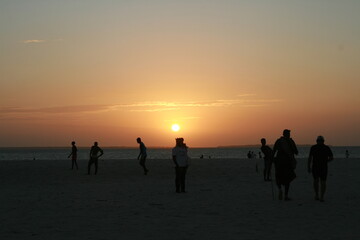 Fototapeta premium people on the beach