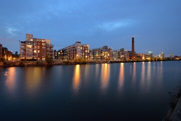 Naklejka premium Montreal at night from Canal Lachine and Griffintown