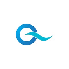 Q letter wave logo