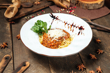 Spaghetti bolognese garnished with parsley