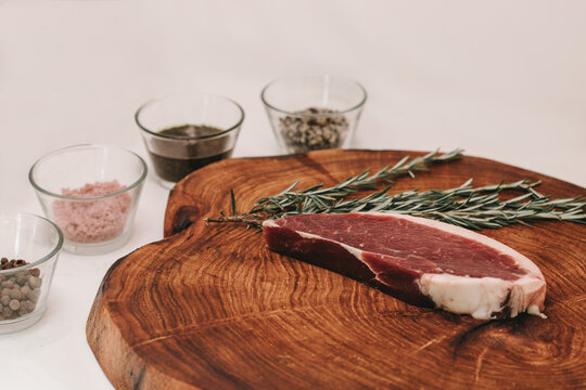 Corte de carne crudo