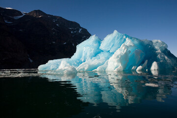 Fototapeta na wymiar Glacial Iceberg, Greenland