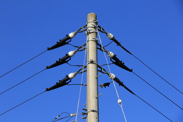 電柱の上部