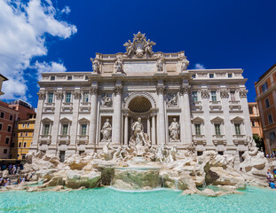 Obraz na płótnie Canvas Fountain di Trevi in Rome Italy