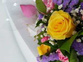 bouquet of yellow roses
