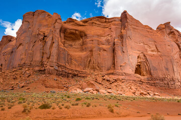Fototapeta premium Famous red rocks of Monument Valley. Navajo Tribal Park landscape, USA