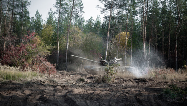 Panzer T-64 Is Ready For Battle On The Eastern Front Of Ukraine In Donbass