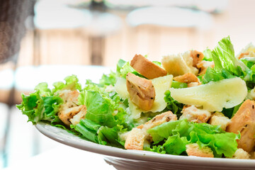 sala caesar com croutons 