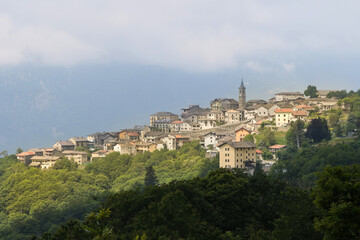 Fototapeta na wymiar IL paese di Andrate in Canavese, Piemonte, Serra Morenica, Serra di Ivrea, Anfiteatro Morenico della Serra, italy