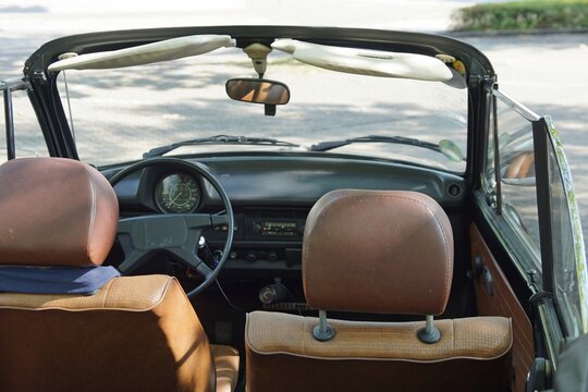 K&radic;&sect;fer Cabriolet interieur
