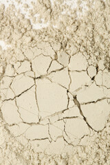 Powder foundation or cosmetic clay powder