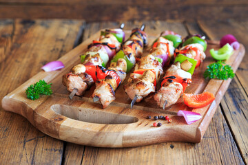 Schaschlikspieße vom Grill