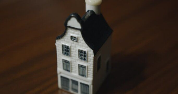 Tilting Close Up of a KLM Blue Delft House