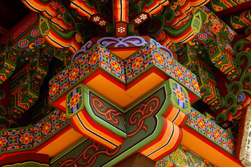 Obraz premium Ornate Korean Temple