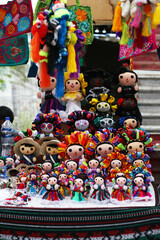 Muñecas mexicana en mercado, tradicionales bernal mexico