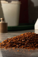 montaña de ají molido picante paprika