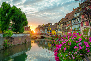 Spectacular colorful traditional french houses on the side of river Lauch in Petite Venise,Colmar,France. - obrazy, fototapety, plakaty