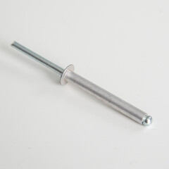 Long pop rivet aluminium fixing