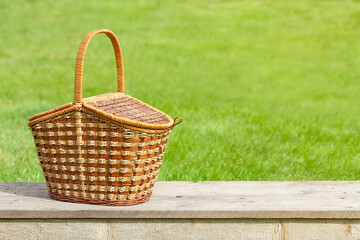 Picnic basket