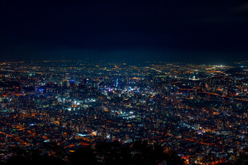 Fototapeta na wymiar 札幌市の夜景 / 札幌市藻岩山山頂から撮影