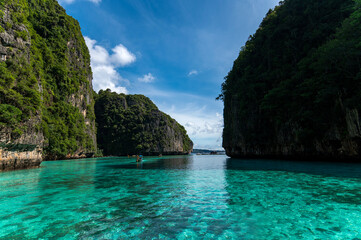 Fototapeta premium Beautiful clear water at Pileh bay at Phi Phi island Krabi Province, Thailand.