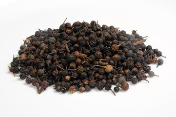 Kankola piper on white background,valmulaku,medicinal plant, 