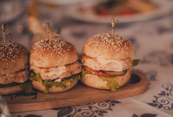 pulled sandwich with fries