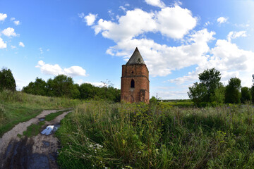Naklejka premium A watchtower from a Turkish-style fortress built in the 18th century by Count M.F. Kamensky in the Oryol region, the village of Saburovo.