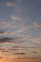 Fototapeta premium Beautiful sky with cloud before sunset. Pastel tone of evening sky.