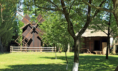 Sietesz, Markowa, Nowosielce, Parafia, Kościół, Zabudowa, Zabytek, Kościół, Skansen, Chata, Chłopska, Zagroda,  © woodyd