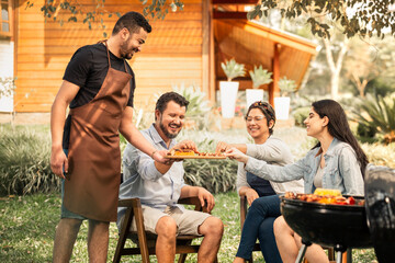 Churrasco em família ao ar livre
