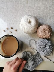 knitting yarn and knitting needles