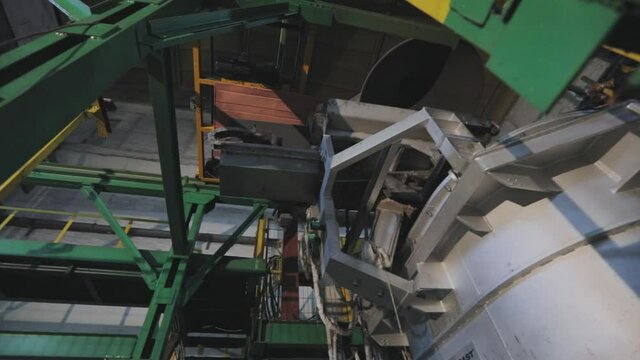 Automated copper feed line to the furnace