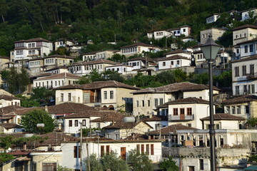 Miasto Berat Albania 1000 okien