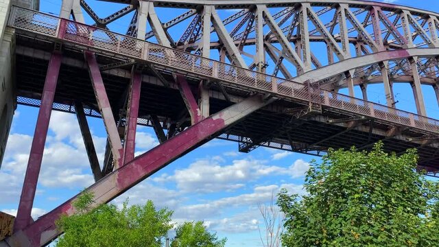 Pan Right View of the Hell Gate Bridge