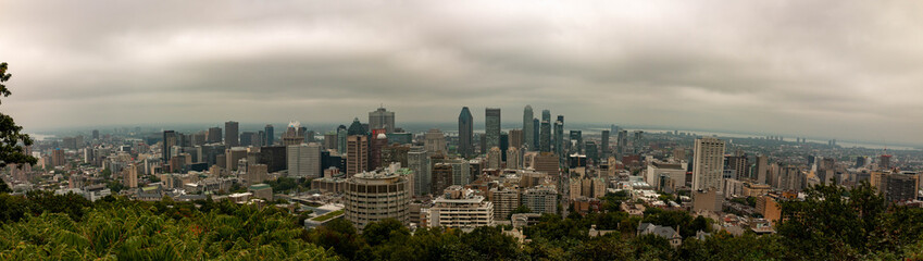 Fototapeta na wymiar Montreal Panoramic view from Mont royal. This view was in September of 2020, and on a cloudy overcast day.