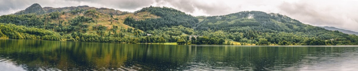 Fototapeta na wymiar panorama of Loch Achray