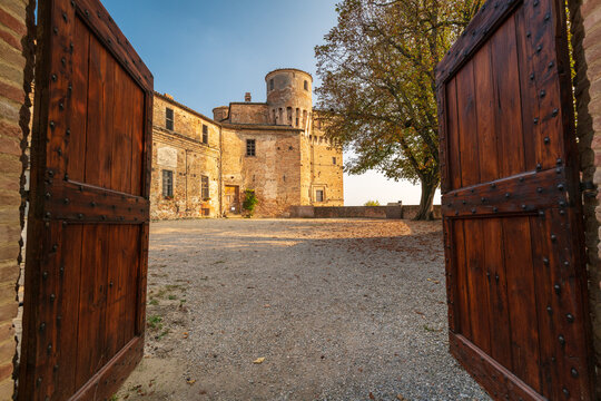 Roddi Castle, Langhe, Piedmont, Italy