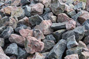 Granite stones of different shapes and colors