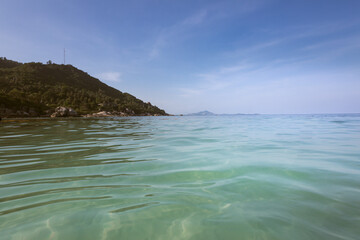 Naklejka premium Beach with Crystal water and Rocks beach view at Koh Samui Island Thailand