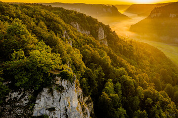 Sonnenaufgang im Donautal 