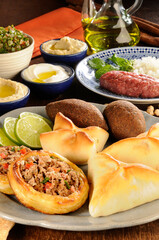 Seleção de pratos libaneses