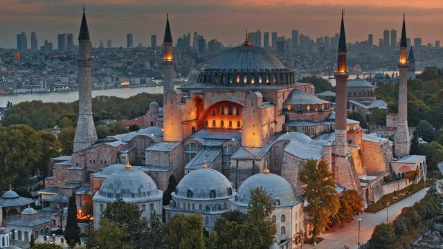 Hagia Sophia in Sultanahmet district