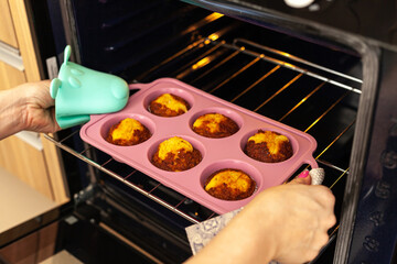 queijadinhas no forno